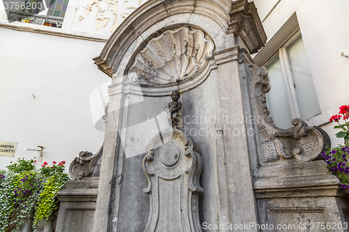 Image of Manneken Pis statue in Brussels