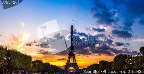 Image of Eiffel Tower at sunset in Paris