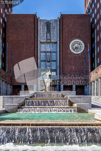 Image of City Hall and monuments in Oslo, Norway