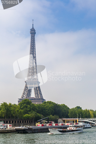 Image of Seine in Paris and Eiffel tower