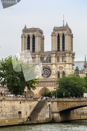 Image of Seine and Notre Dame de Paris