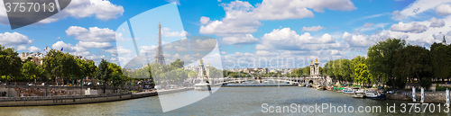 Image of Eiffel Tower and bridge Alexandre III