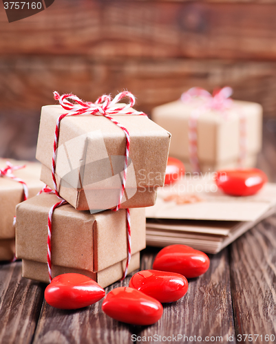 Image of box for present and hearts