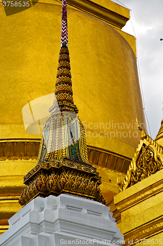 Image of  thailand  in  bangkok  rain   palaces   asia sky    and  colors