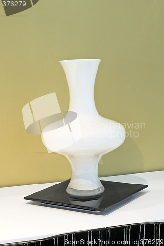 Image of White vase