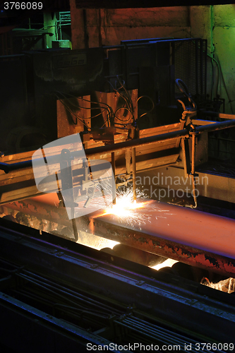 Image of Gas cutting of the hot steel