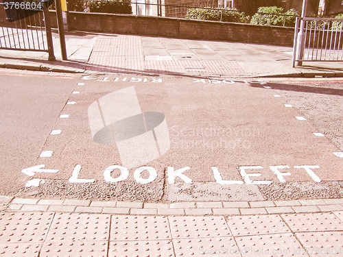 Image of  Look right look left sign on Lon vintage