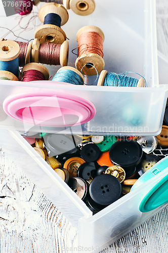 Image of Set of sewing kit