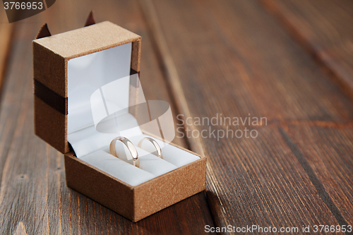 Image of Golden wedding rings in the box