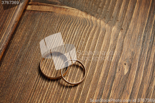 Image of Golden wedding rings