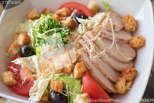 Image of salad from ham crust cabbage
