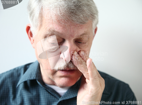 Image of Man with stuffy nose