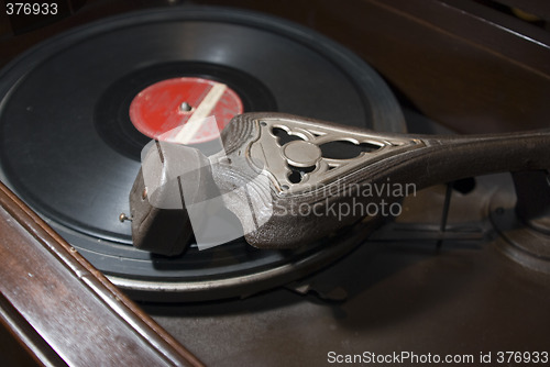 Image of antique record player ecuador