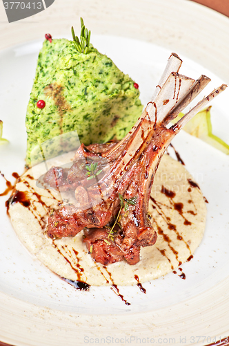 Image of ribs calf with potato puree