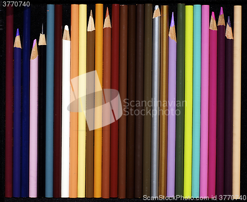 Image of assortment of colored pencils