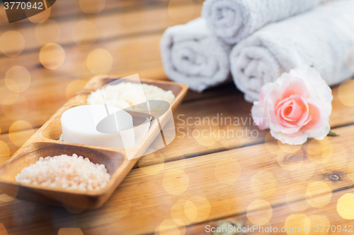 Image of close up of soap, himalayan salt and scrub in bowl