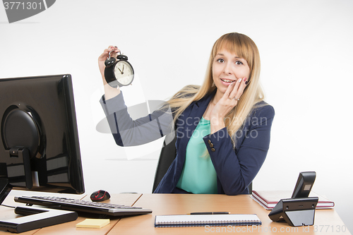 Image of Office saw a specialist on the clock that was late for an appointment