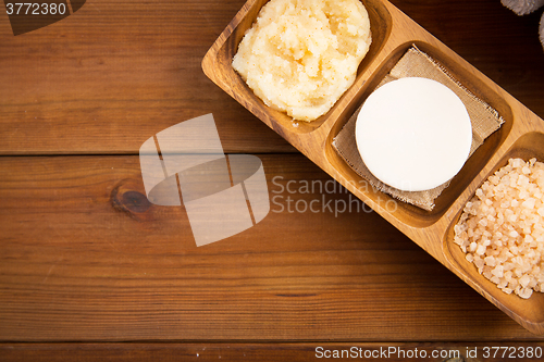 Image of close up of soap, himalayan salt and body scrub