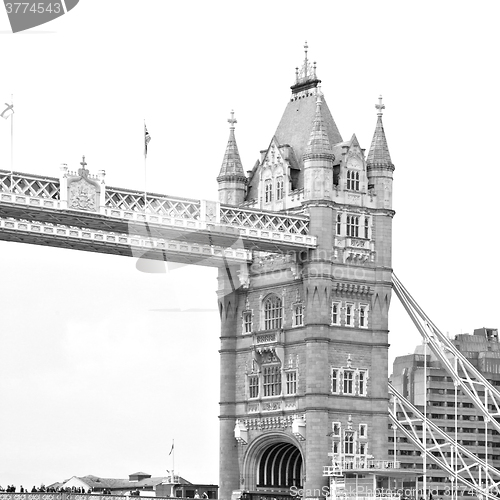 Image of london tower in england old bridge and the cloudy sky