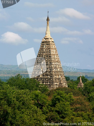 Image of Mahabodhi Buddhist Temple tower, Bagan