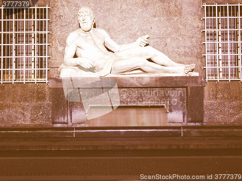 Image of Po Statue, Turin vintage