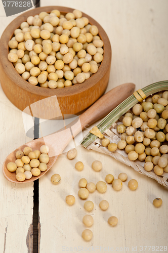 Image of organic soya beans 