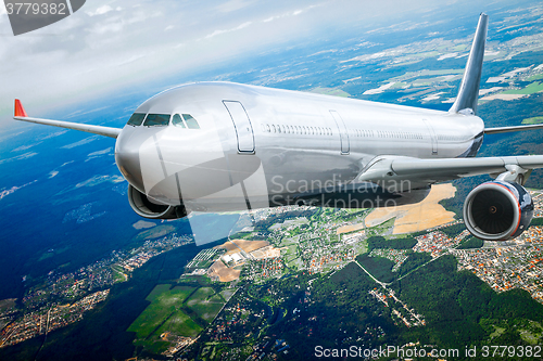 Image of Passenger Airliner in the sky