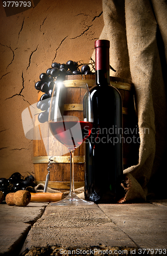 Image of Wine near clay wall