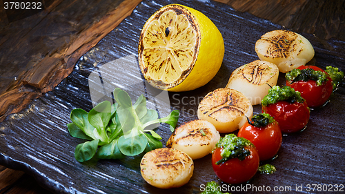 Image of Sea Scallop with Cherry Tomato