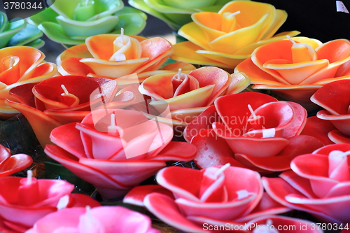 Image of color flowers candles