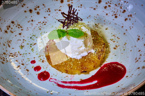 Image of Grilled pineapple with vanilla ice cream