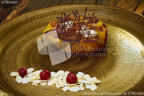 Image of grilled pears with cream