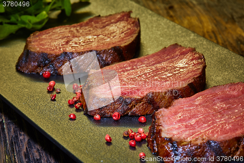 Image of Grilled Steak Slices