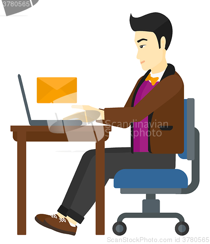 Image of Man receiving email.