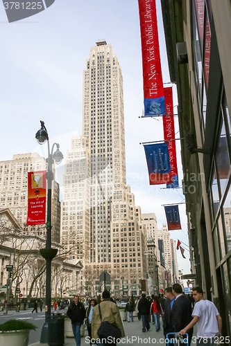 Image of 5th Avenue in Midtown Manhattan