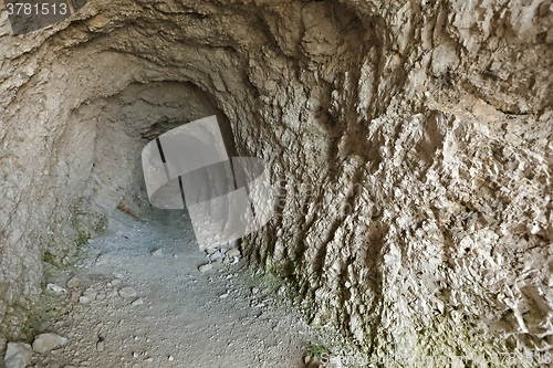 Image of Tunnel in stone