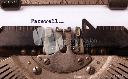 Image of Farewell typed words on a Vintage Typewriter