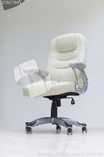 Image of white office chair