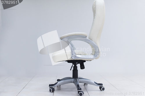 Image of white office chair