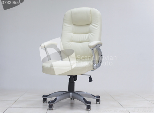 Image of white office chair