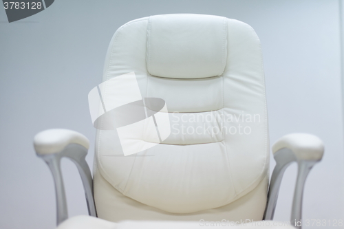 Image of white office chair