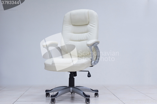 Image of white office chair