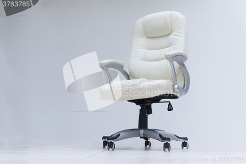 Image of white office chair