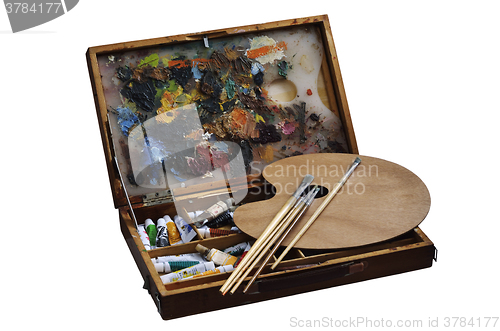 Image of box with paints, brushes and palette