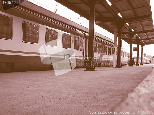 Image of  Train at station vintage