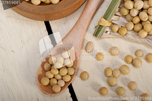 Image of organic soya beans 