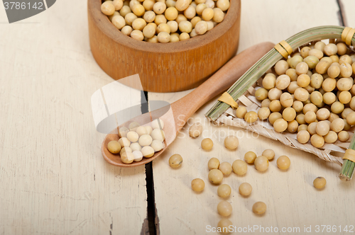 Image of organic soya beans 