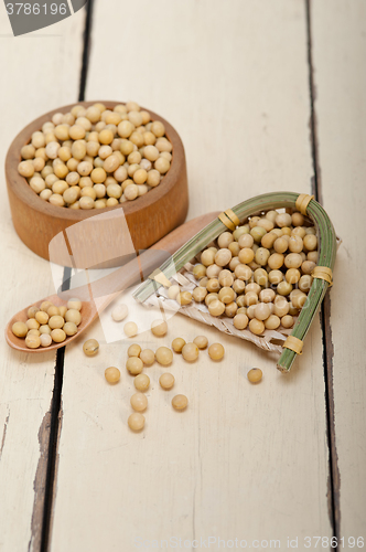 Image of organic soya beans 