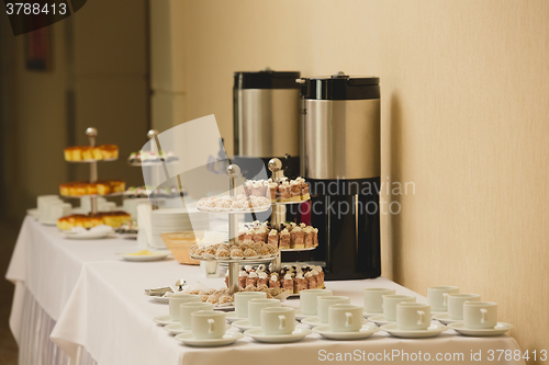 Image of Coffee break at conference meeting.  