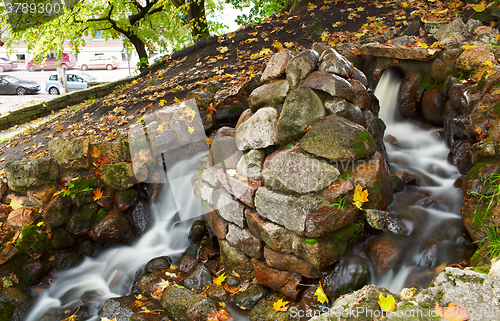 Image of Water and stone.